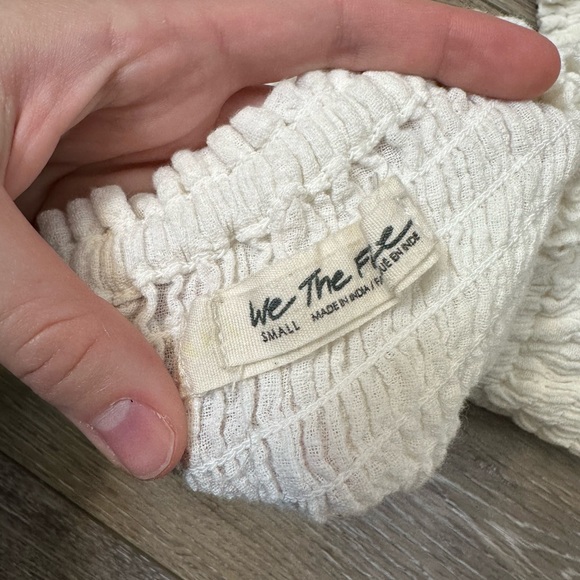 Free People/ We the free “Dancing Til Dawn”White Billowy Gauzy Peasant crop - Picture 4 of 6